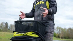 Matrix - Leefnet - SET VAN 3 - Commercial Keepnets - 2,5m - Matrix 12 Matrix - Leefnet - SET VAN 3 - Commercial Keepnets - 2,5m - Matrix -Hoogwaardige Visuitrusting 1675792784