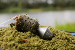 Browning - Feederkorven Xenos Feeder Slow Sinking - Browning -Hoogwaardige Visuitrusting 1781726037